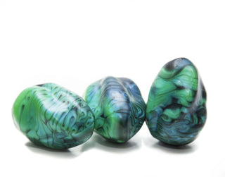 Alien Eggs are one of the many styles of kegel eggs we offer. Each clutch of eggs comes in a set of 3 eggs. These types of sex toys have a variety of uses.